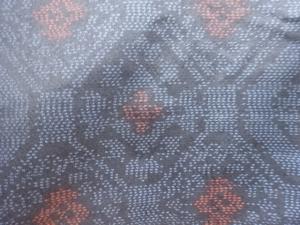 アンティーク　華紋蜀江紋織出し本場泥大島紬着物